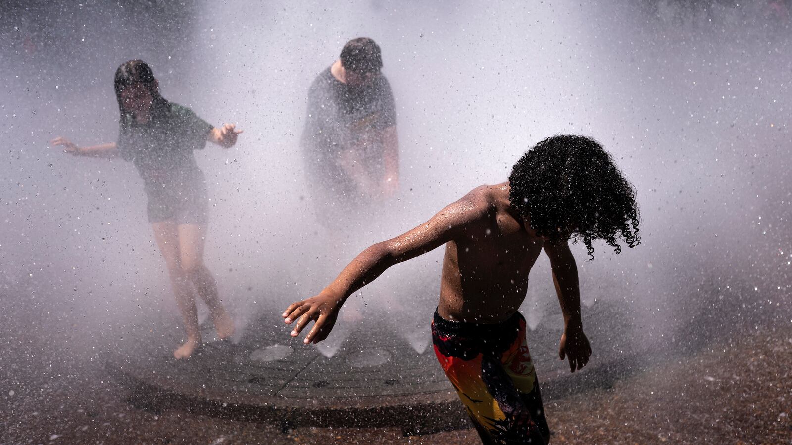 210704-pearl-oregon-heatwave-tease_h8wg2w