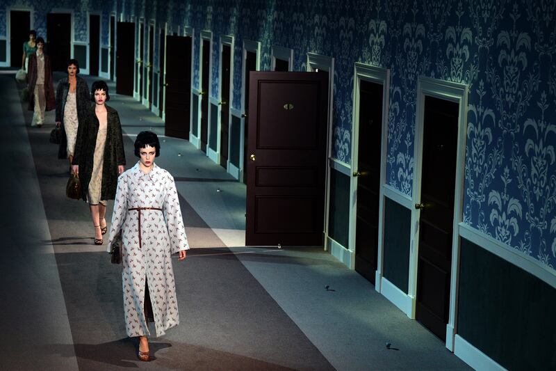 galleries/2013/10/03/marc-jacobs-s-9-greatest-hits-at-louis-vuitton-photos/louis-vuitton-hits-3_sbjj4q