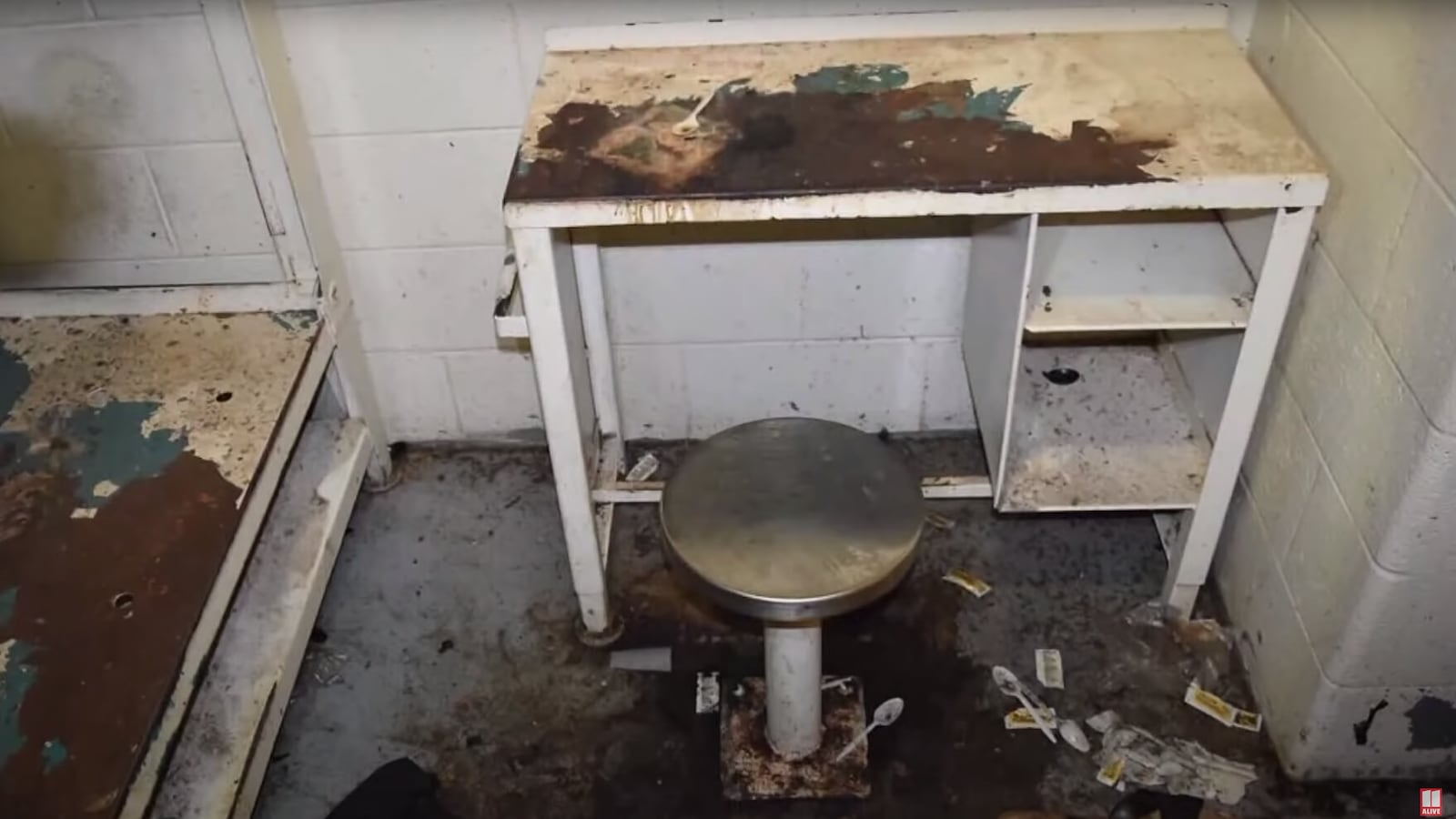 Lashawn Thompson’s cell in the Fulton County Jail.