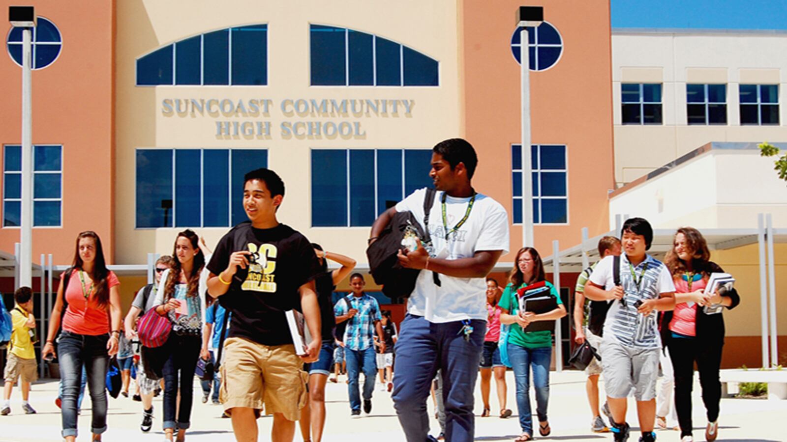 galleries/2013/05/06/top-25-high-schools-south/best-high-schools-south-florida-suncoast_j24h1d