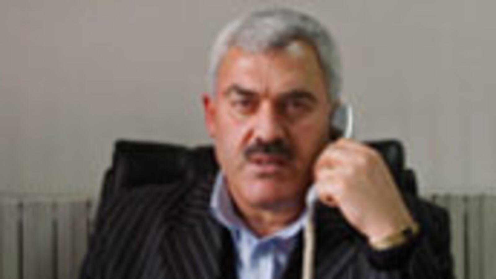 articles/2011/02/17/human-rights-watch-responds-to-harold-evans-about-shawan-jabarin/evans-shawan-jabarin_160153_bgiod2