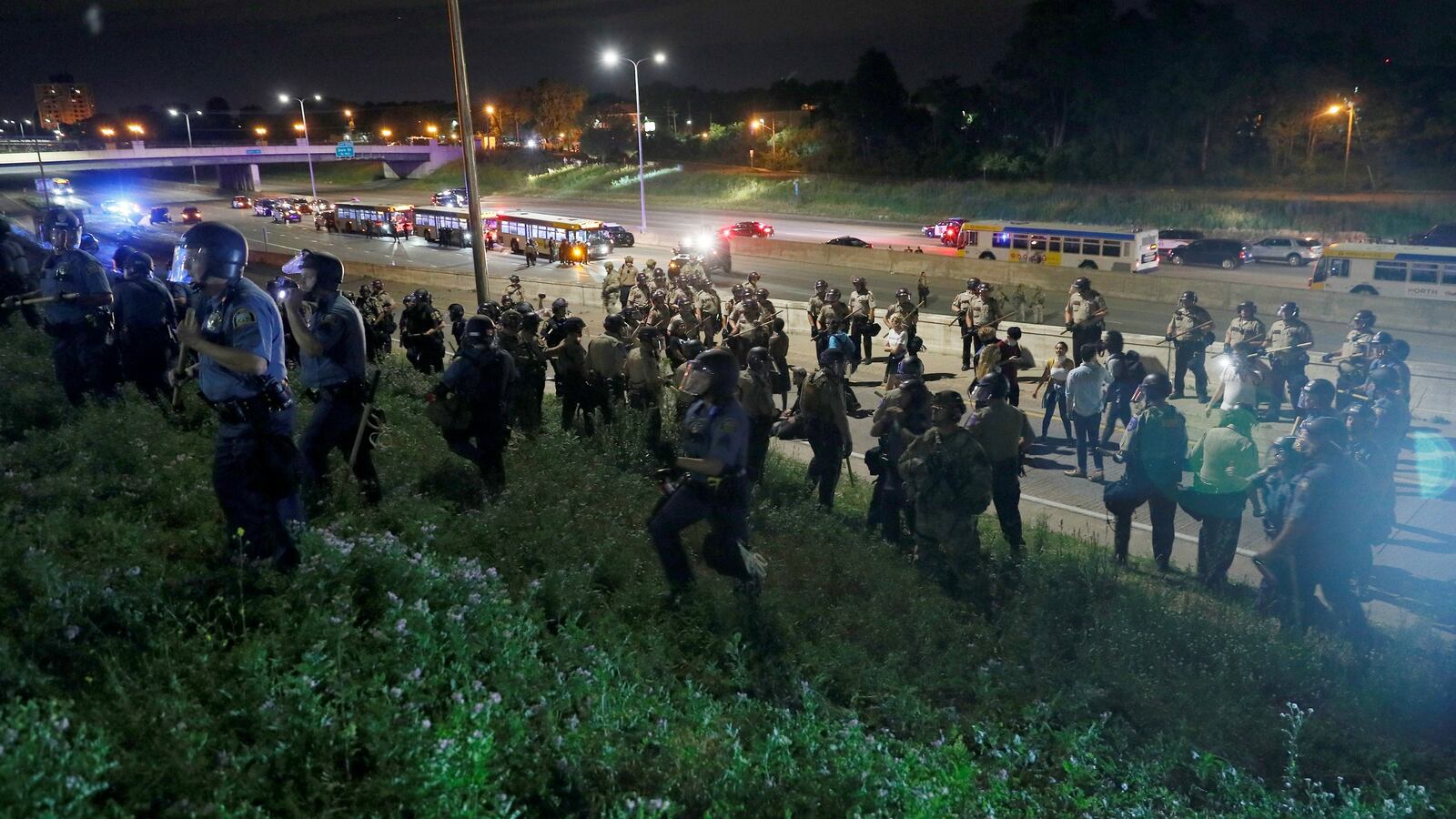 170617-minnesota-protests-castile-cheat_nwjlz2