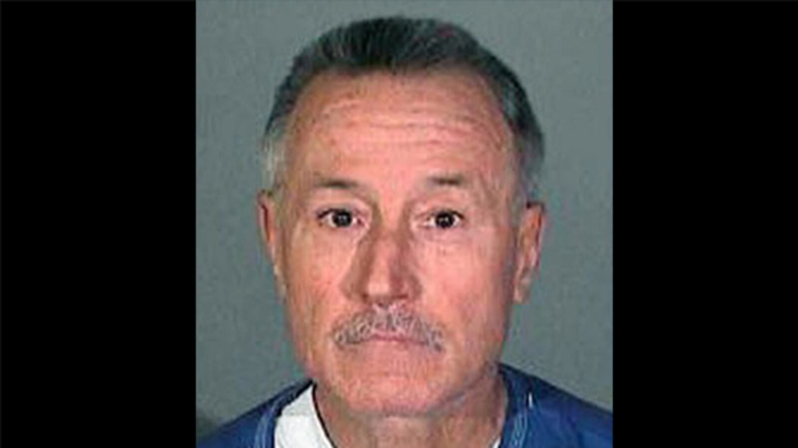 cheats/2012/01/31/l-a-teacher-charged-with-sex-abuse/teacher-mark-berndt-charged-lewd-acts-los-angeles-cheat_gchhlk