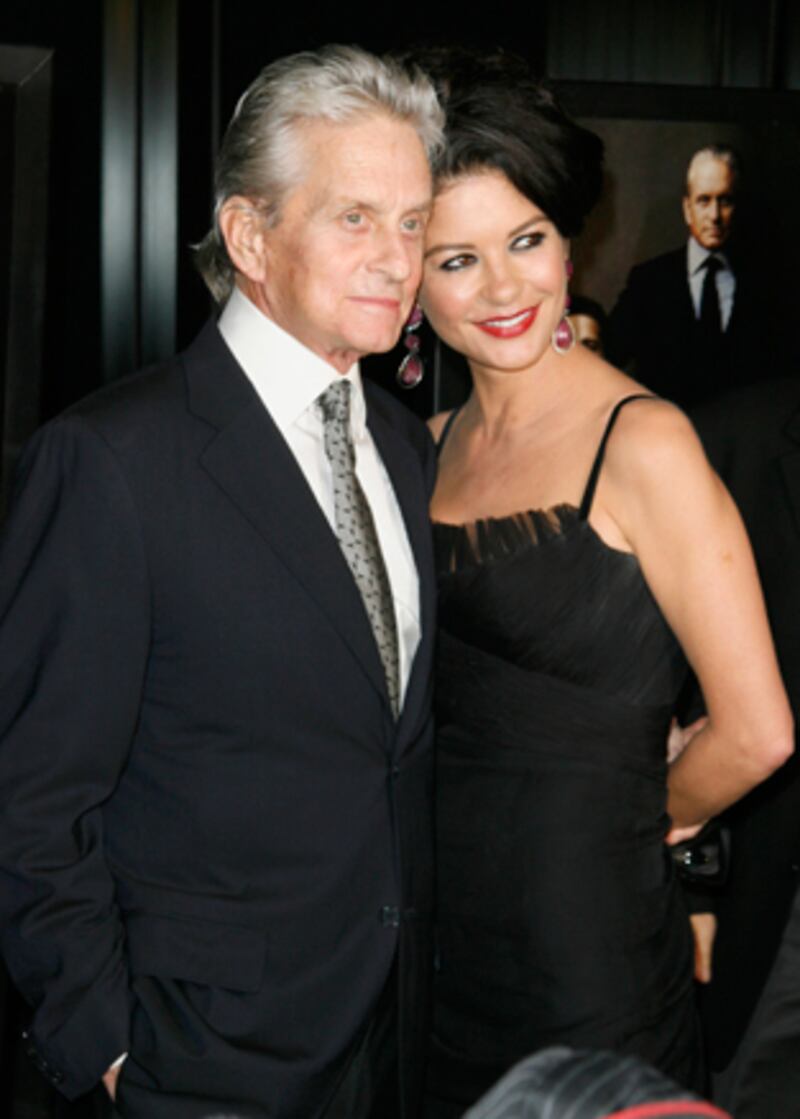 galleries/2010/11/23/things-we-re-thankful-for/thankful-for---douglas-zeta-jones_mkbx8o