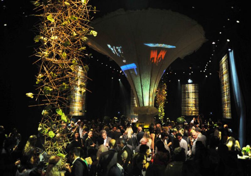 galleries/2010/06/12/a-chinese-art-star-invades-bulgaria/cole-spas-roussev-3_p69tiv