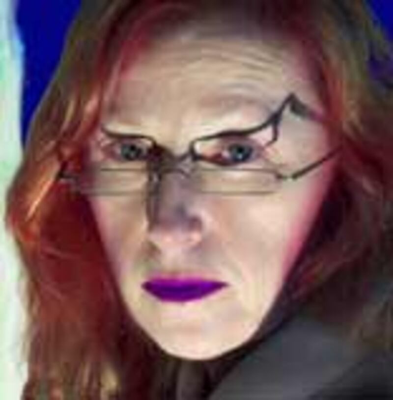 articles/2010/11/12/stephen-sondheim-cleopatra-and-more-culture-recommendations/samaras-poses_g4qfwu