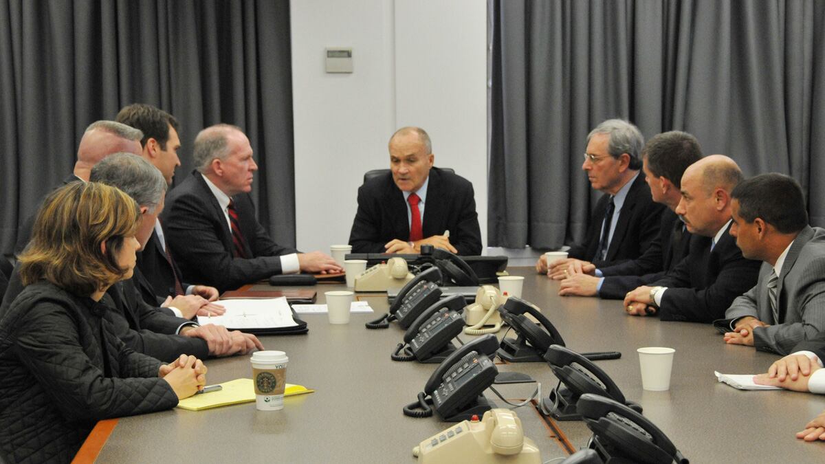 cheats/2011/12/11/ex-attorney-gen-defends-nypd/nypd-sniping-healthy-competition-cs_tekstn