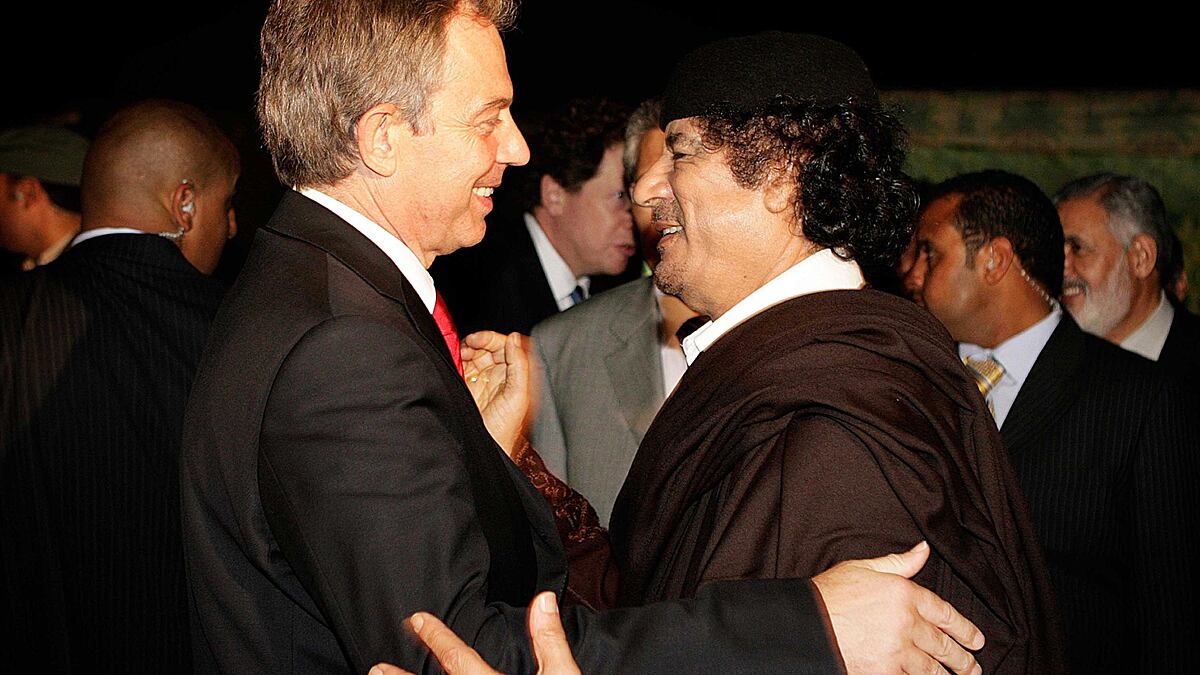 articles/2011/09/26/tony-blair-accused-of-blending-diplomacy-with-business-deals-documentary/tony-blair-libya-giglio-tease_qhe0mc
