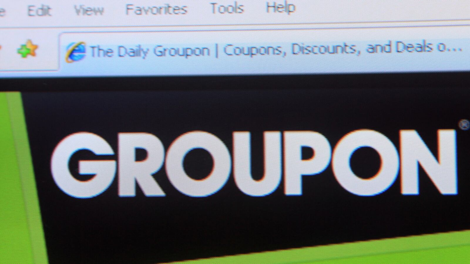 cheats/2011/11/04/groupon-shares-skyrocket/groupon-700-million-ipo-cheat_bogd5p