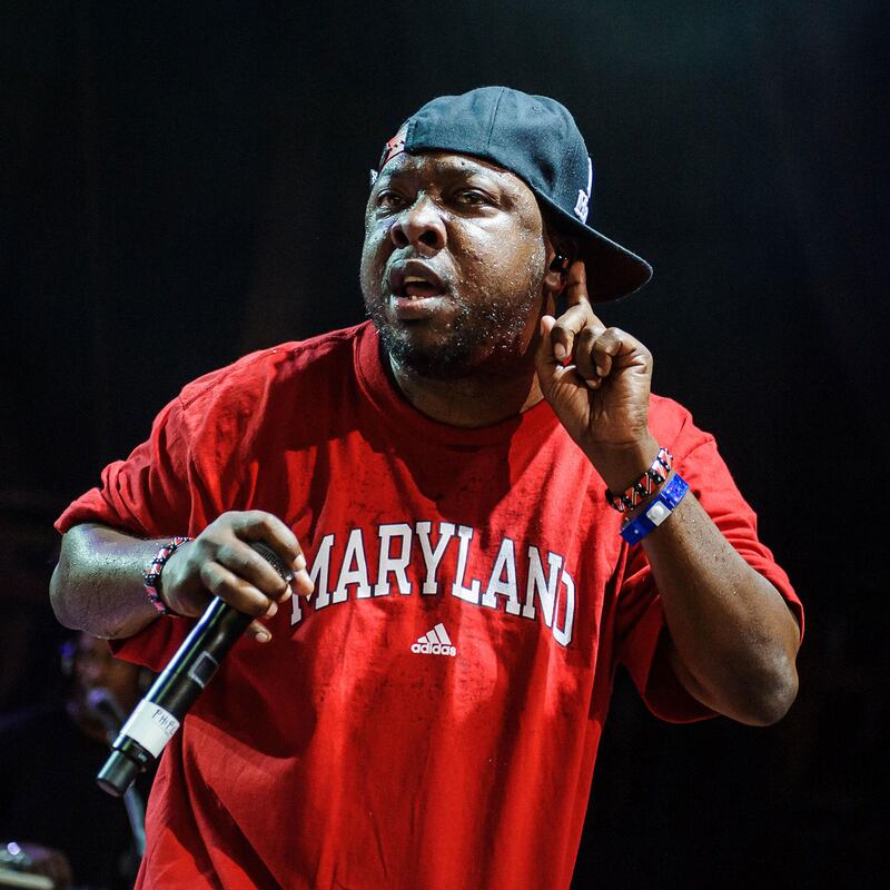 galleries/2016/12/31/the-iconic-celebrities-we-lost-in-2016-carrie-fisher-david-bowie-prince-muhammad-ali-and-more/161205-celeb-death-28-embed-Phife-Dawg_qgmpk3