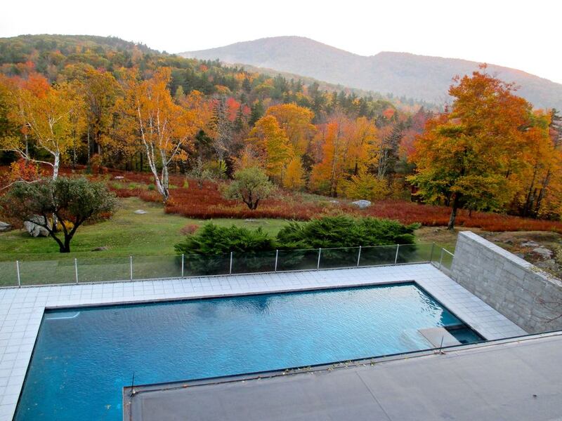 191106-mcnearney-omg-i-want-to-rent-this-house-new-hampshire-13_efap2c