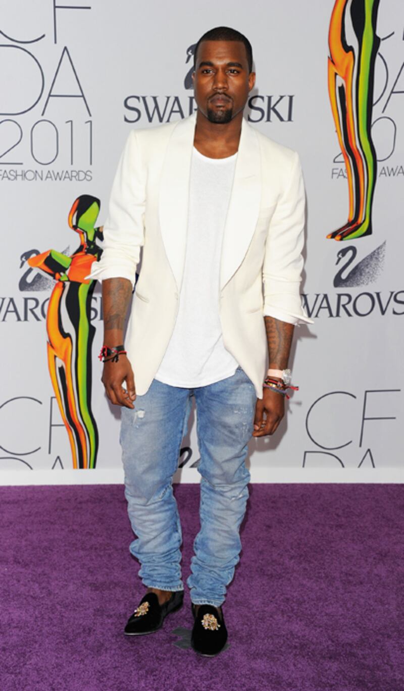 galleries/2011/06/07/cfda-awards/cfda-red-carpet-11_pjajxh