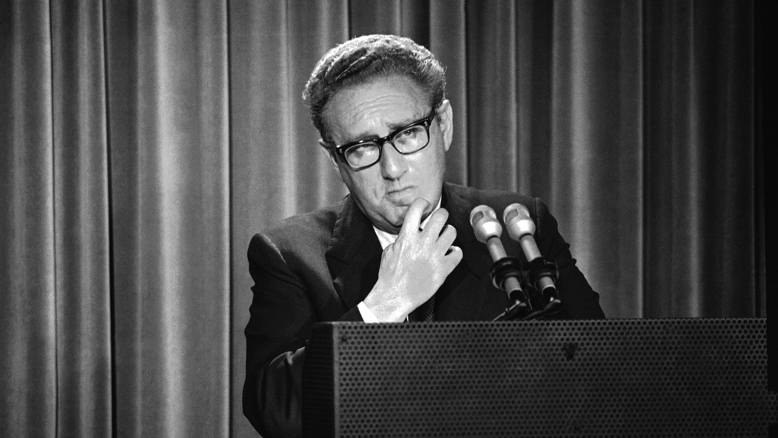 articles/2013/04/08/inside-the-kissinger-cables/130408-kissinger-cables-keller-tease_w6ya6q
