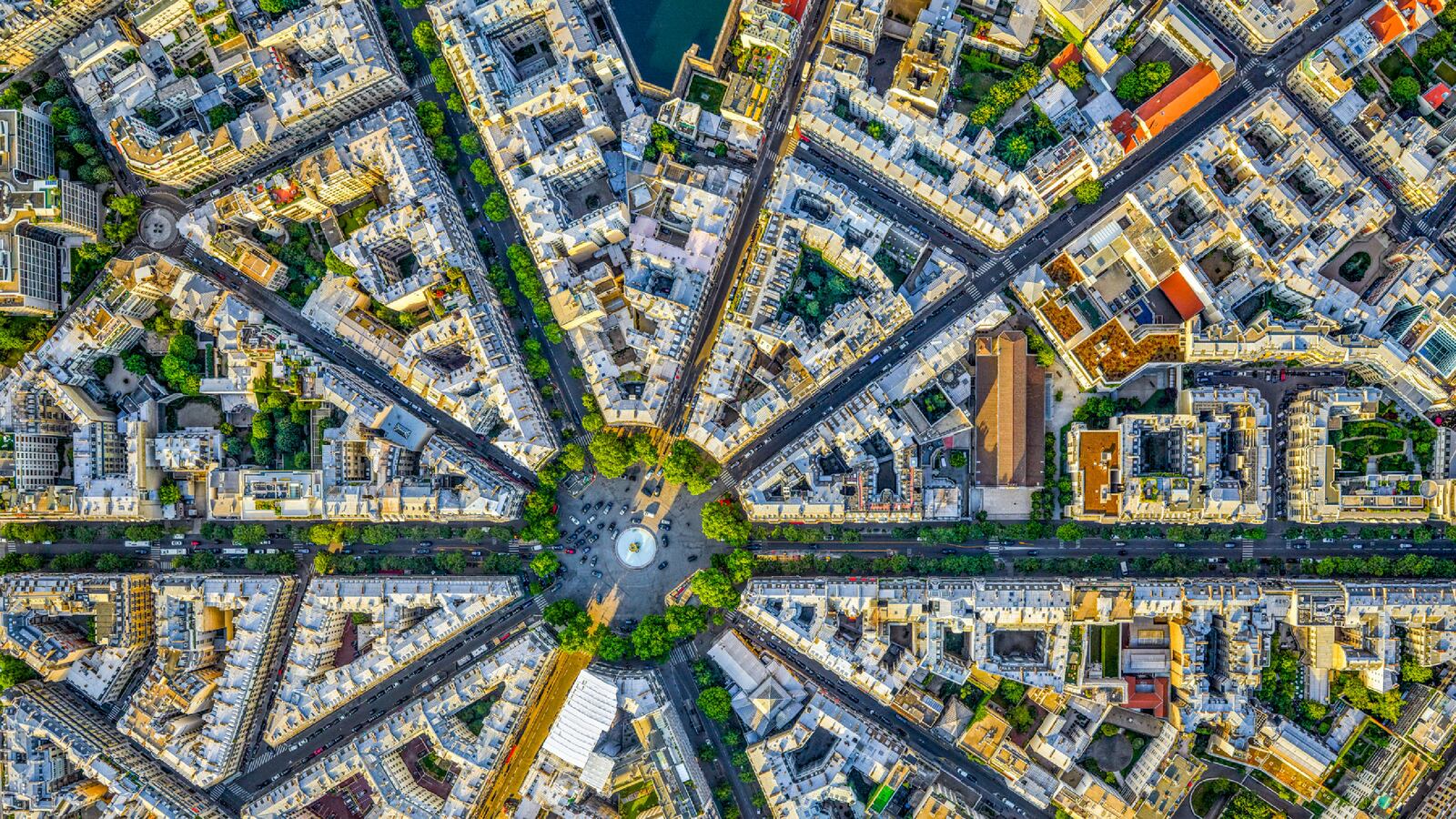 Place_Victor_Hugo_1_agg3l7