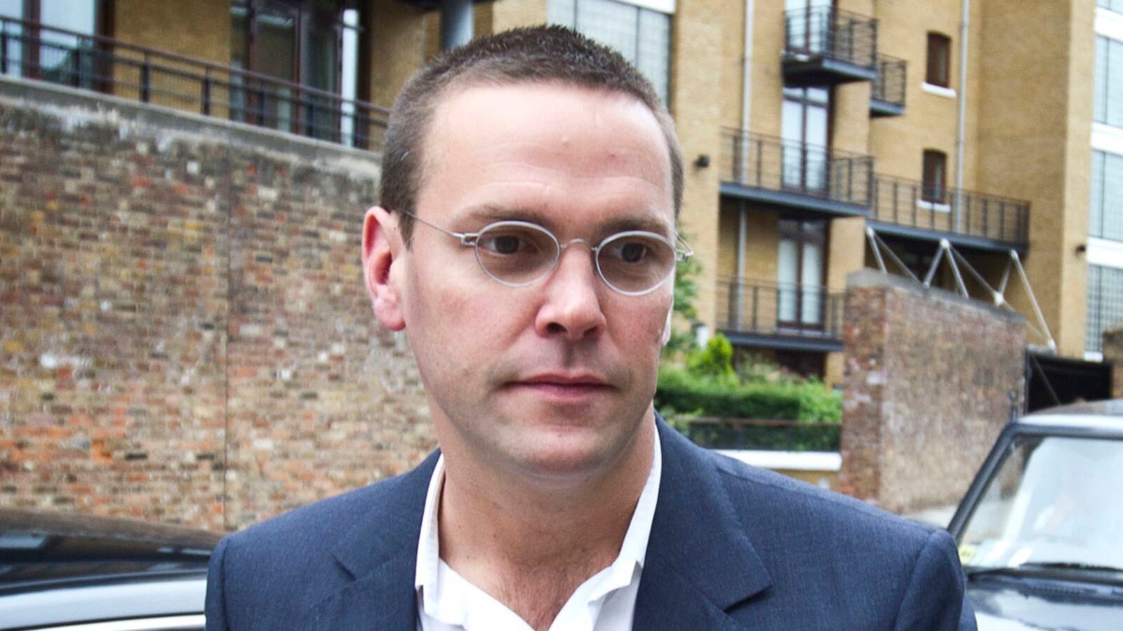cheats/2012/03/14/news-of-the-world-reporter-arrested/james-murdoch-resigns-news-corp-cheat_ju9ftw