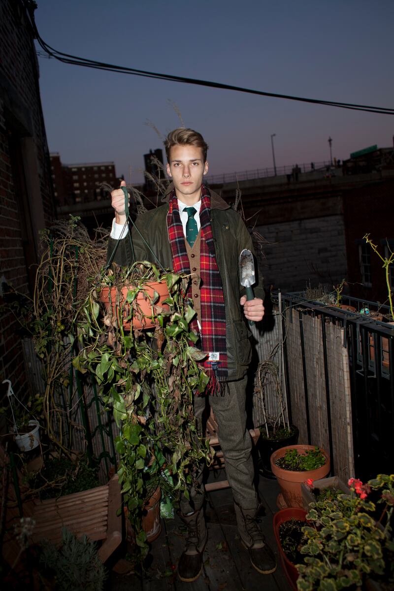 galleries/2012/11/06/f-yeah-menswear-blog-becomes-a-book-by-kevin-burrows-and-lawrence-schlossman-photos/FYMW_Image_103_wfvzlu