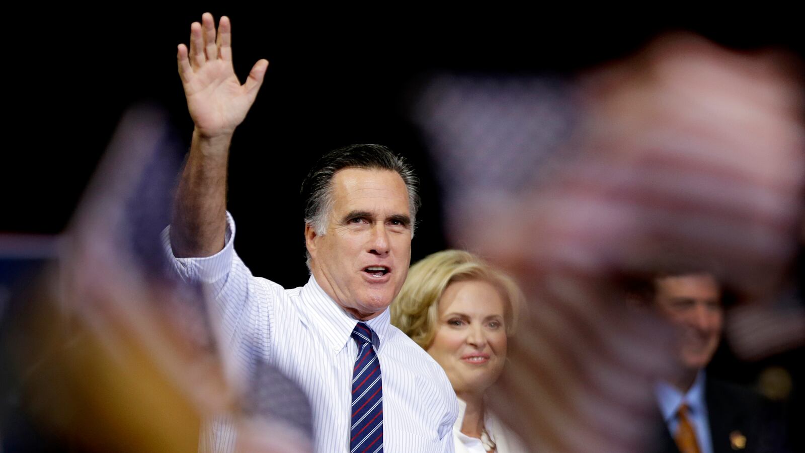 articles/2012/11/06/a-kinder-gentler-purpler-mitt/romney-last-day-kurtz_lxhdus
