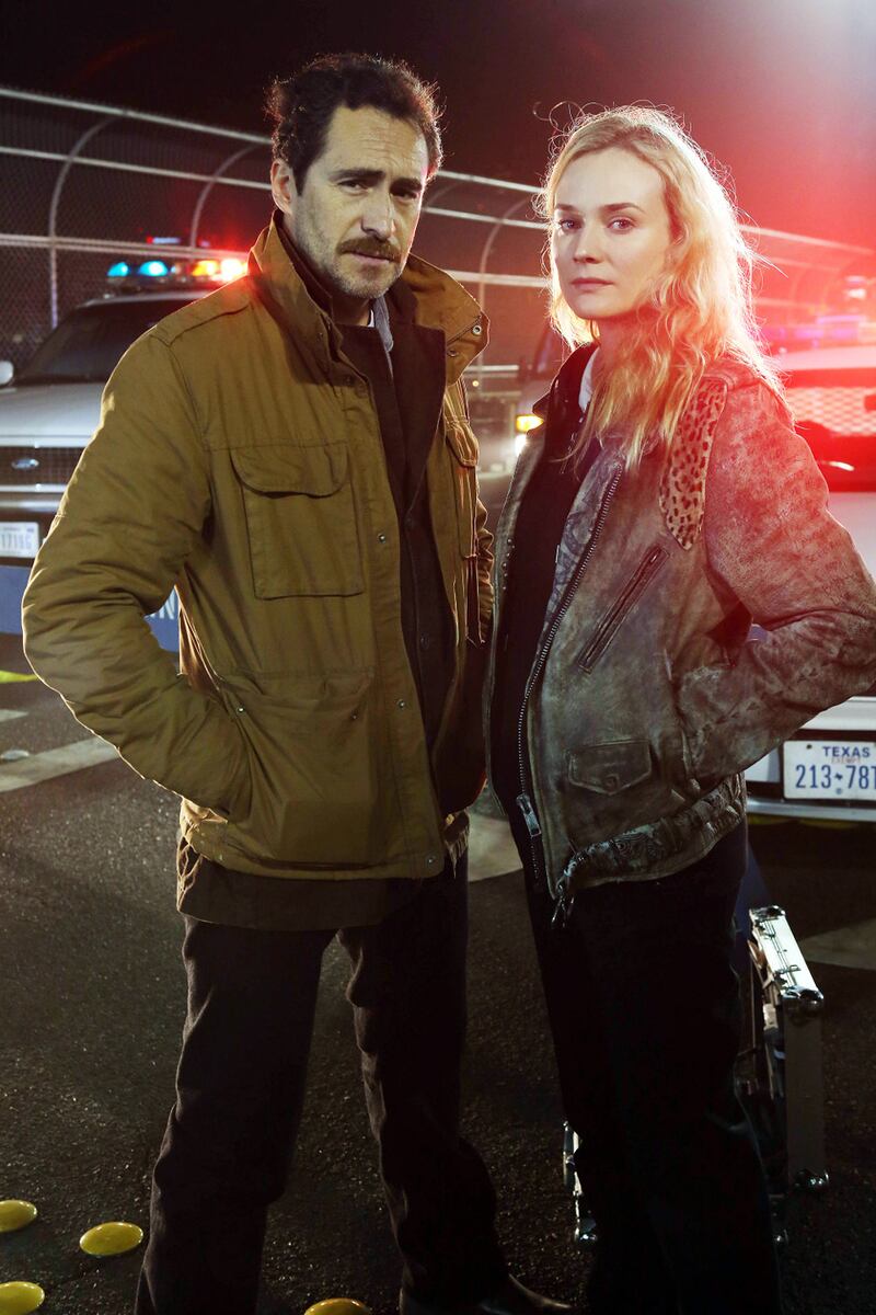 galleries/2013/05/28/summer-2013-tv-preview-the-bridge-broadchurch-the-fall-more/SLIDE11_TheBridge_xwdv3r