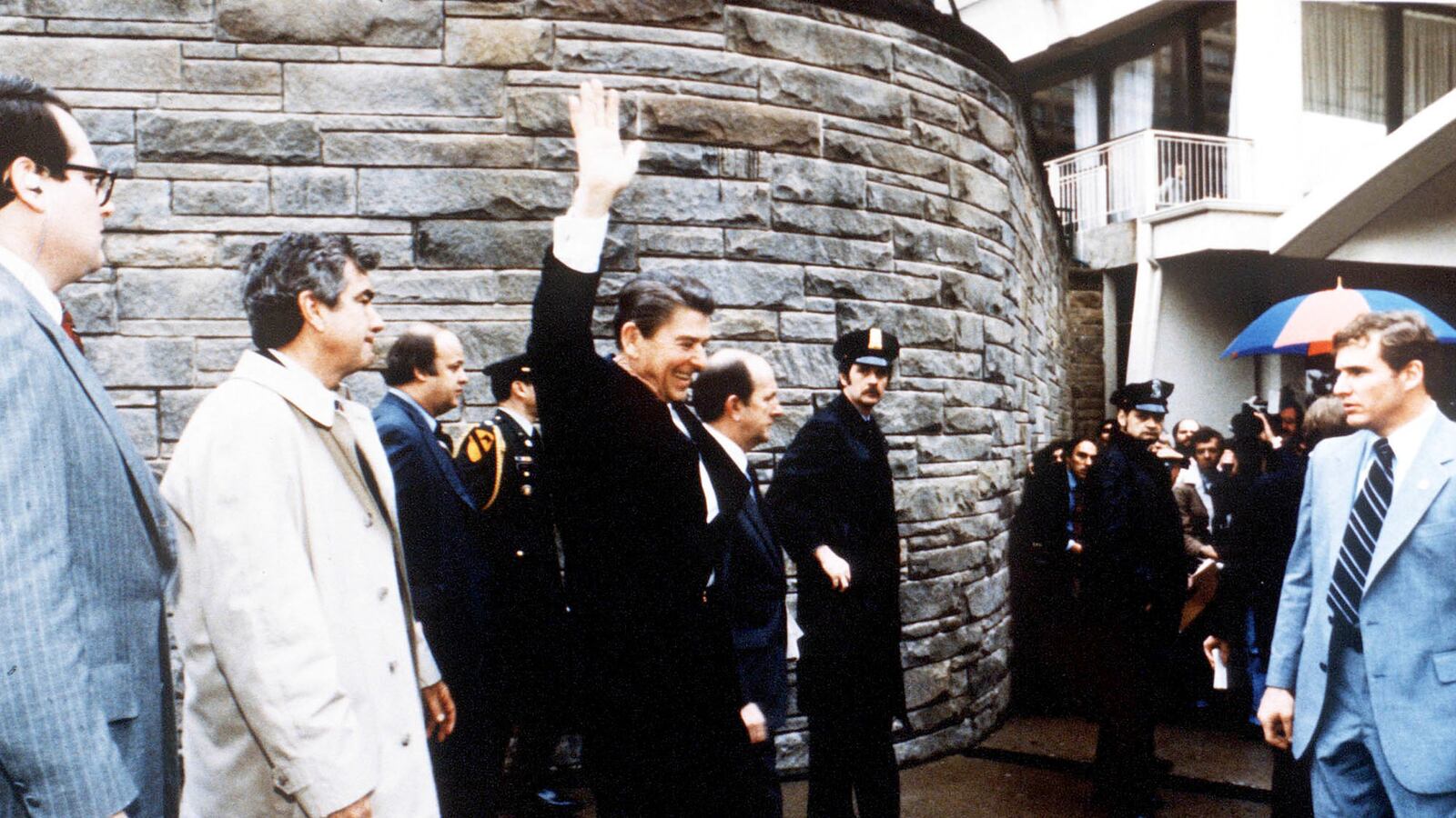 articles/2016/09/26/who-owns-the-legacy-of-ronald-reagan-in-the-2016-election/160920-who-owns-the-legacy-tease_uqw6bo