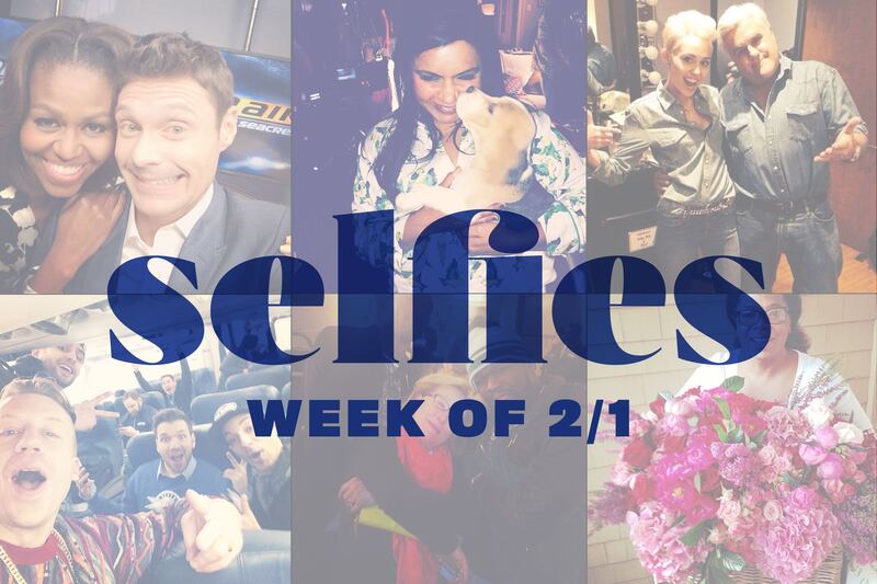 galleries/2014/02/02/meryl-streep-katy-perry-the-week-s-best-celebrity-selfies-photos/140131-celeb-selfies-tease_vlvy2n