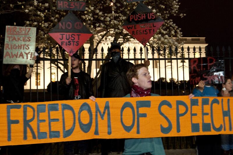 galleries/2012/06/14/a-black-thing-the-likes-and-dislikes-of-radical-congressional-candidate-charles-barron-photos/charles-barron-free-speech_b1z9ng