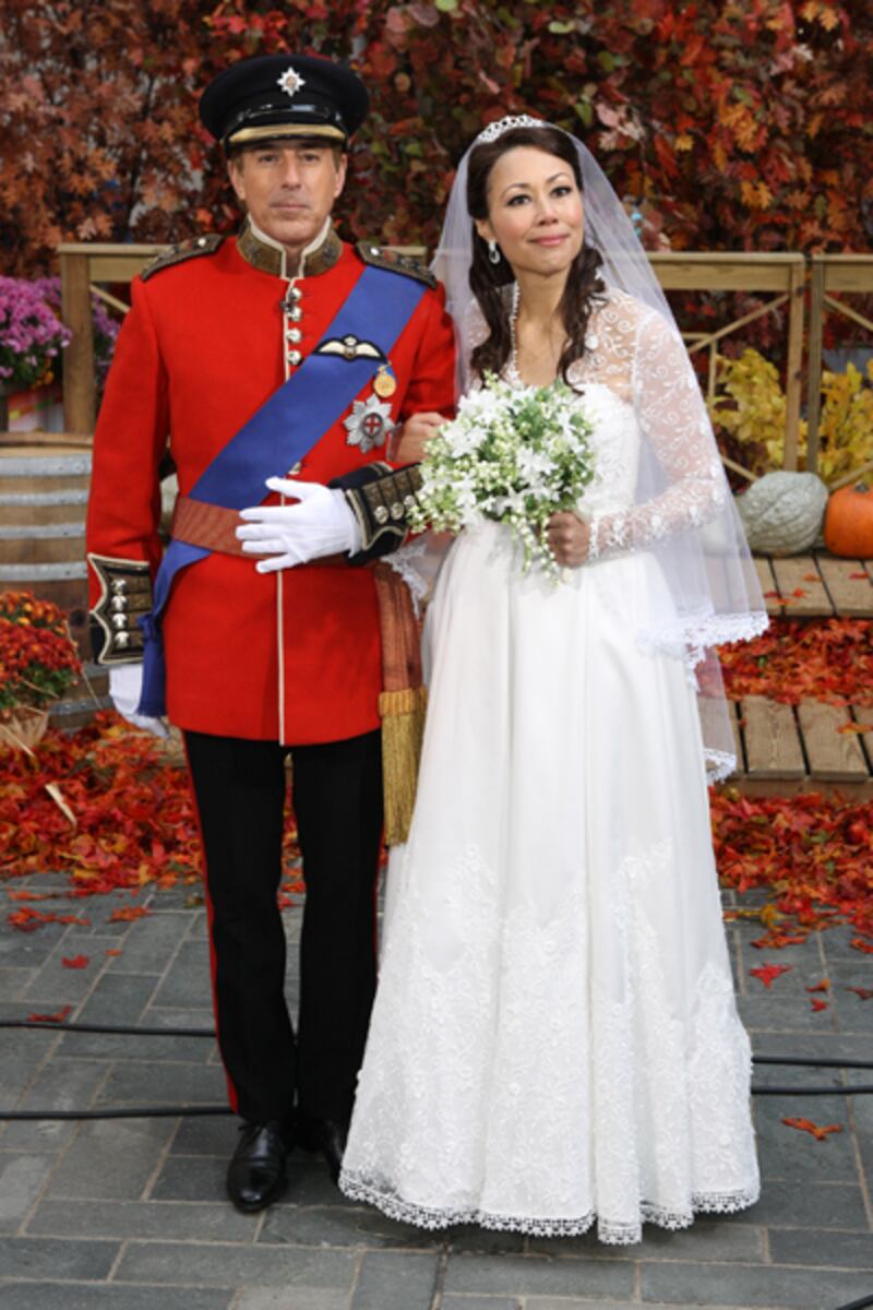 galleries/2011/10/31/kim-kardashian-snooki-heidi-klum-best-celebrity-halloween-costumes-2012-photos/celeb-halloween-costumes-gal-today-show_ltstkq