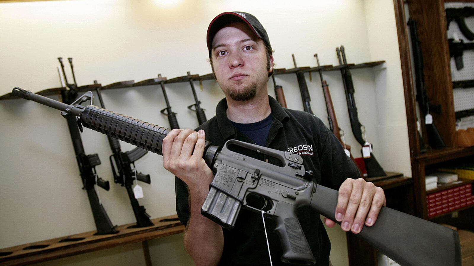 galleries/2010/06/28/most-armed-states/louisiana-most-armed-states_szvikc