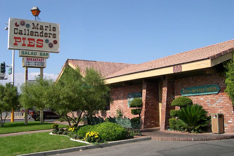 galleries/2012/04/06/13-unhealthiest-pork-dishes-from-ihop-to-applebee-s/deadliest-hams-marie-callenders_kdc1m3