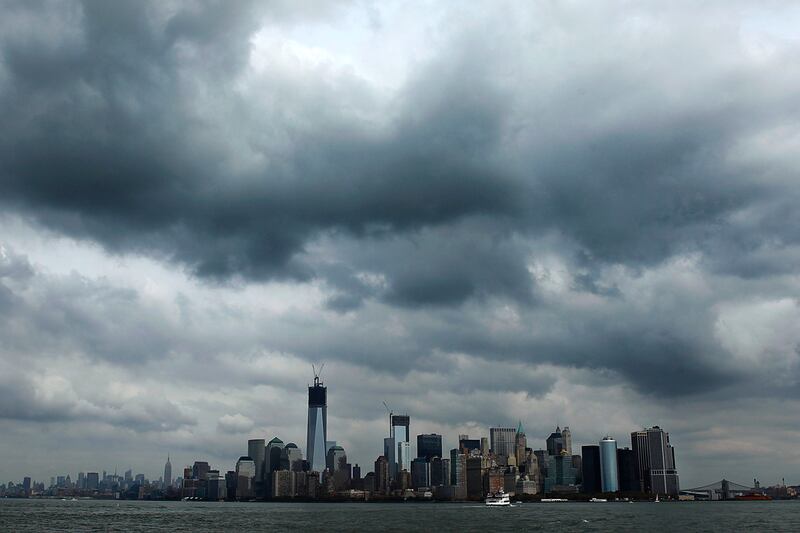 articles/2012/10/27/here-comes-hurricane-sandy-east-coast-scrambles/ny-prepares-for-storm-shapiro_lil9lu