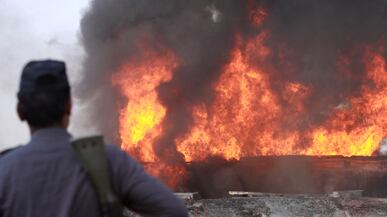 cheats/2010/10/01/nato-tankers-attacked-in-pakistan/nato-pakistan_pntjn4