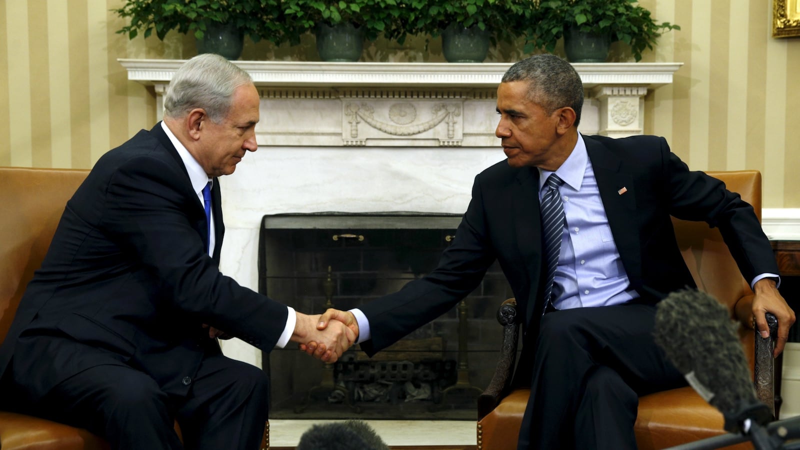 cheats/2015/12/29/nsa-snooped-on-israel-and-congress/151229-obama-bibi-cheat_wrc9cl