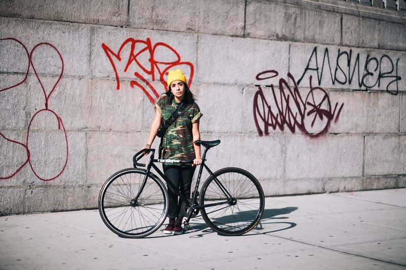 galleries/2014/04/02/new-york-bike-style-photos/bicycle-style-book-neena_fhsg9w