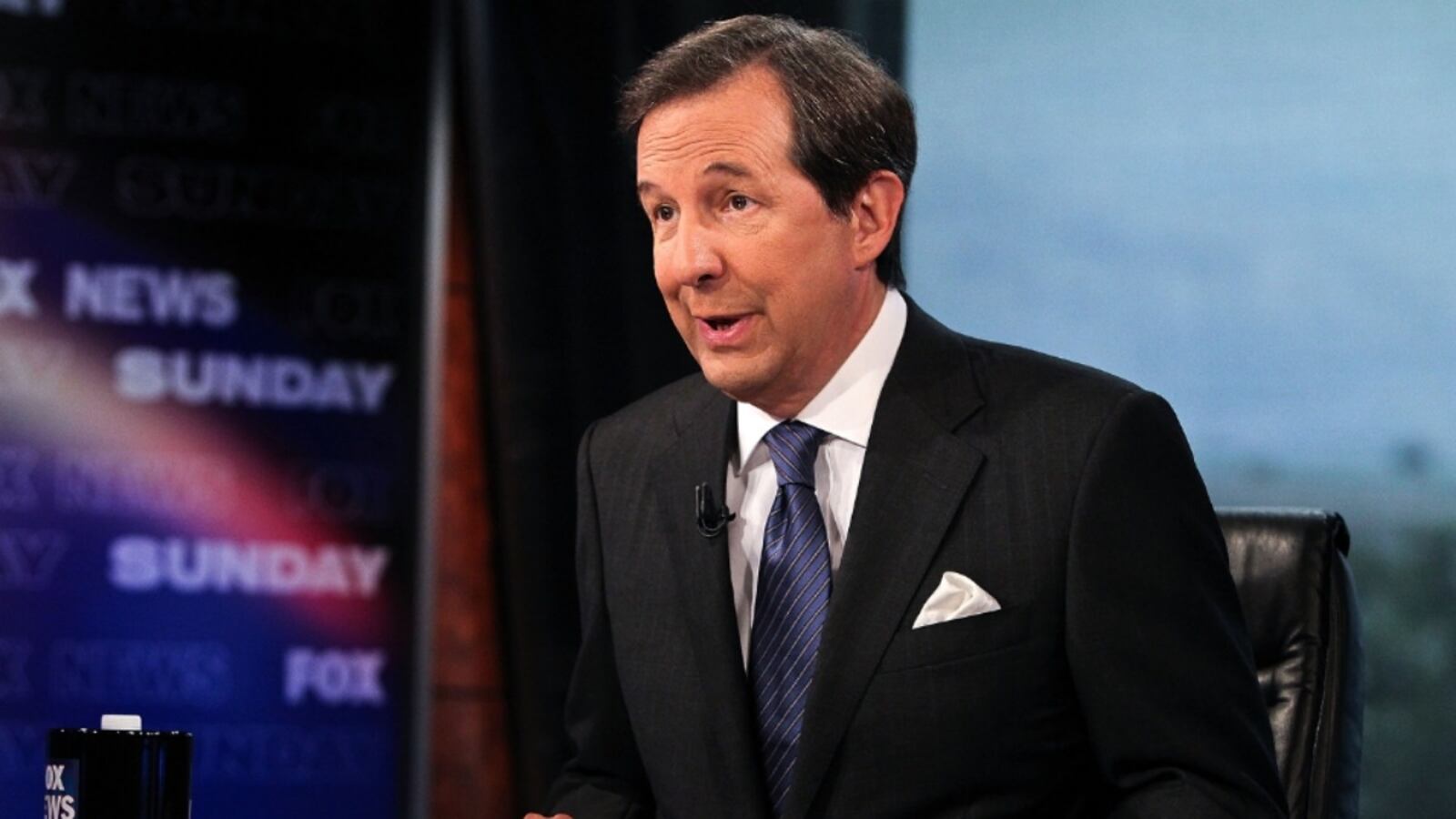 cheats/2013/02/03/fox-news-skewers-nra-chief/chris-wallace-nra-cheat_wbtdnx