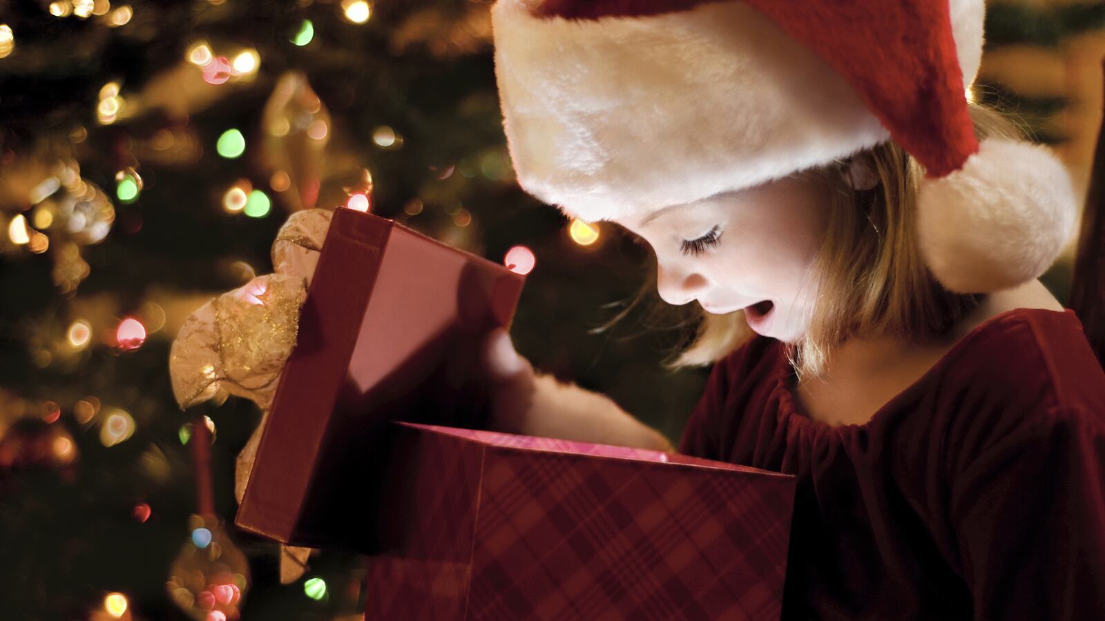 articles/2013/12/25/the-true-gifts-of-christmas-are-life-love-and-the-mystery-of-god/131224-dubois-secret-gitfts_ejagyb