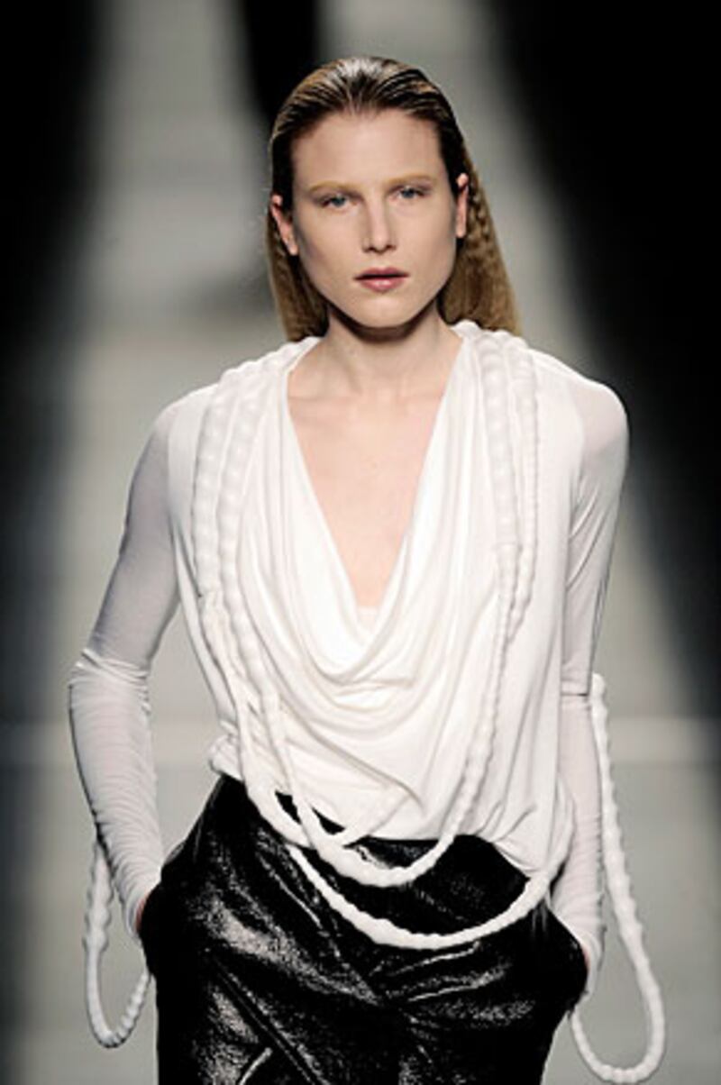galleries/2009/03/31/almost-famous/celeb-models---dree-hemingway_uapfeo