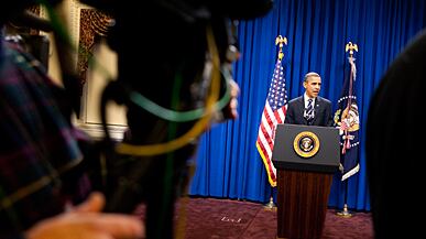 articles/2010/12/08/inside-obamas-tax-cut-gamble/kurtz-obama-tax-cut-gamble_146105_zdrgdq