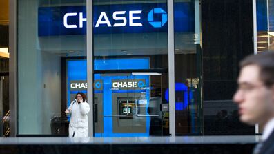 cheats/2009/11/08/now-hiring-dimons-daddy/jp-morgan-chase-building-nyc_tedojv