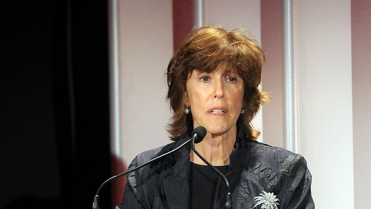 articles/2012/06/28/tea-with-nora-ephron-and-talk-of-newsweek-and-women-writers/nora-ephron-ellison-bennett_bpnv4z