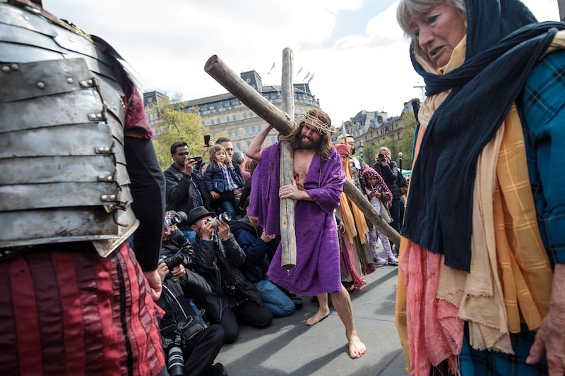 galleries/2017/04/14/good-friday-brings-gory-re-enactments-of-christ-s-crucifixion/170413-crucifixion-rennactments-04_hz7j39