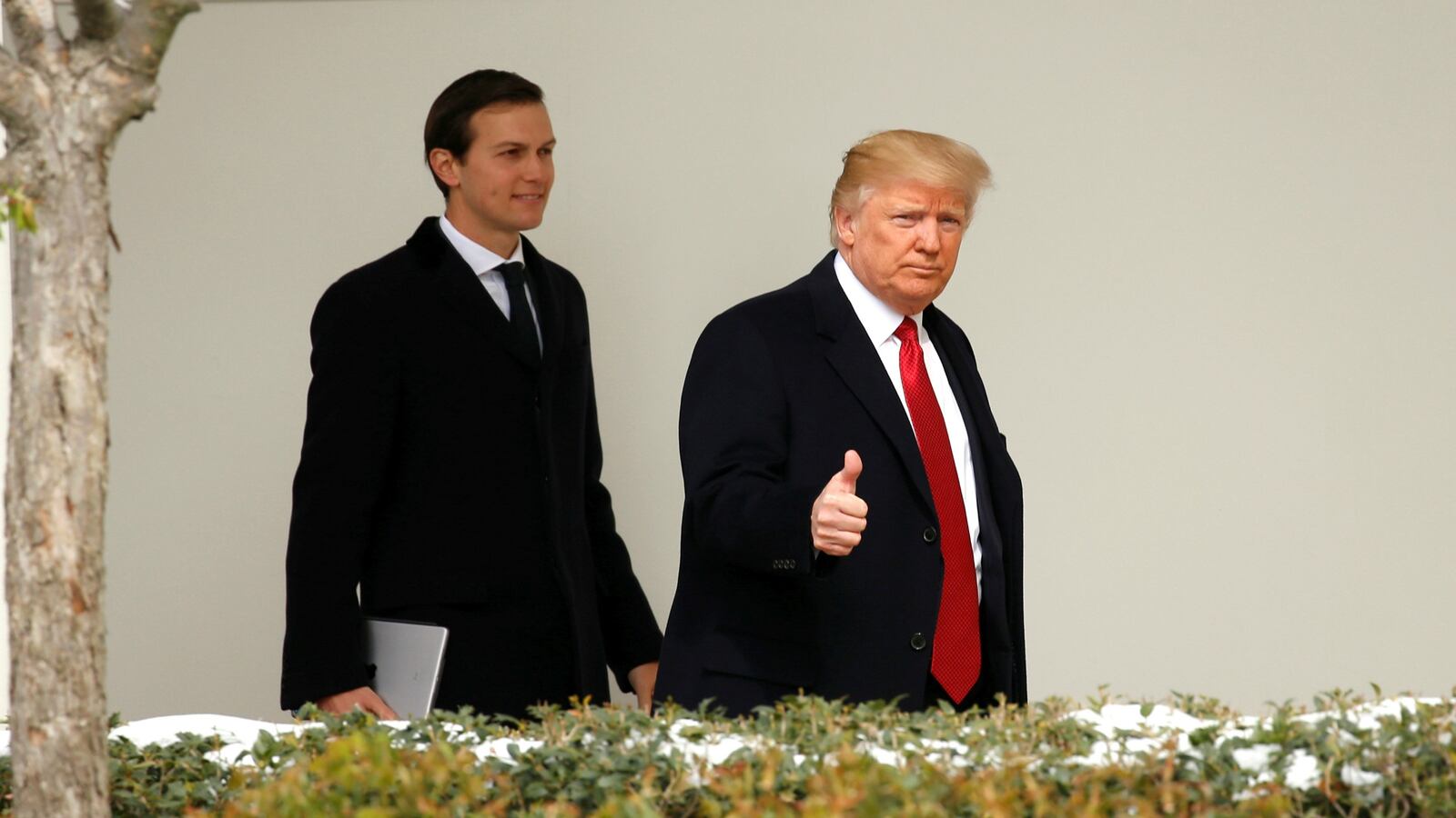 170528-trump-defends-kushner-cheat_ubwxkt