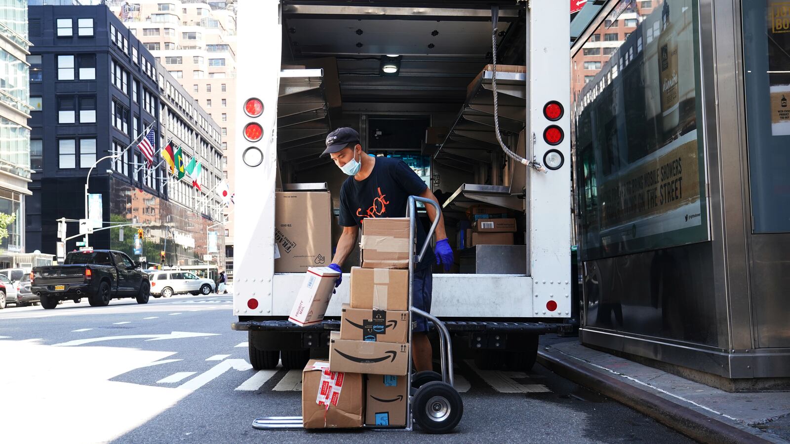 121520-usps-cheat_zqempy