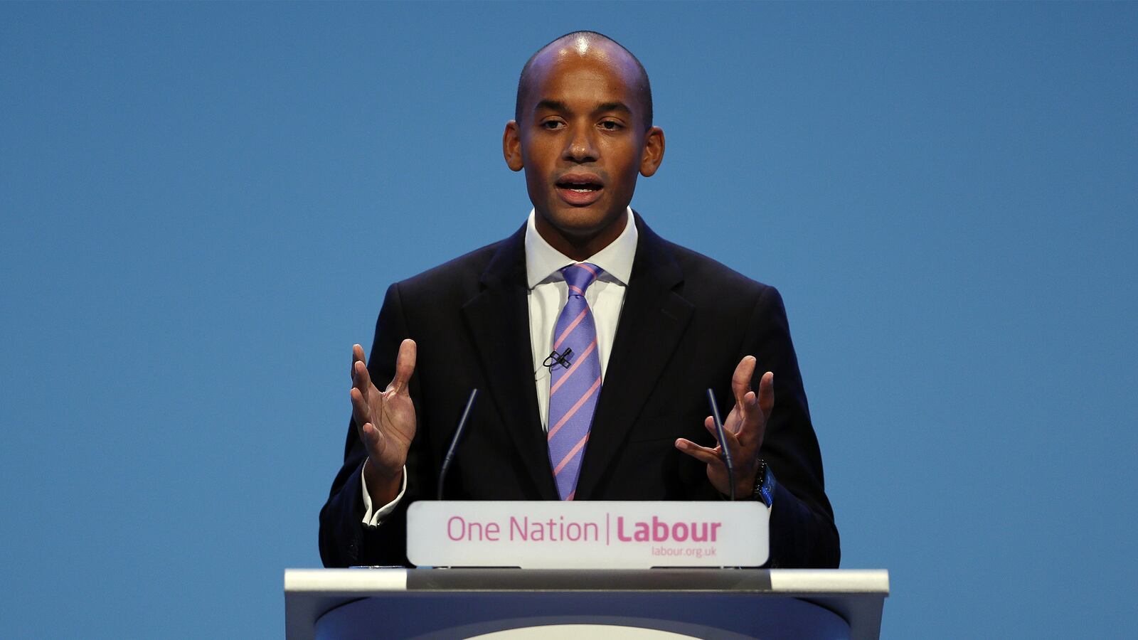 articles/2015/05/15/britain-s-barack-obama-is-out-of-the-race-to-be-prime-minister/150515-hines-british-obama-tease_lrmspe