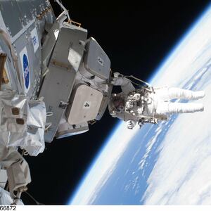 international-space-station-g55b7a24c1_1920_vztg1y