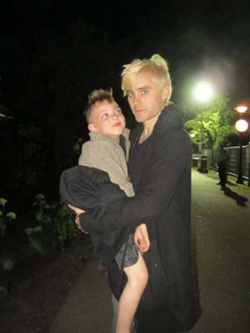 galleries/2010/07/08/celebrity-twit-pics/twitpi711---leto_bephnc