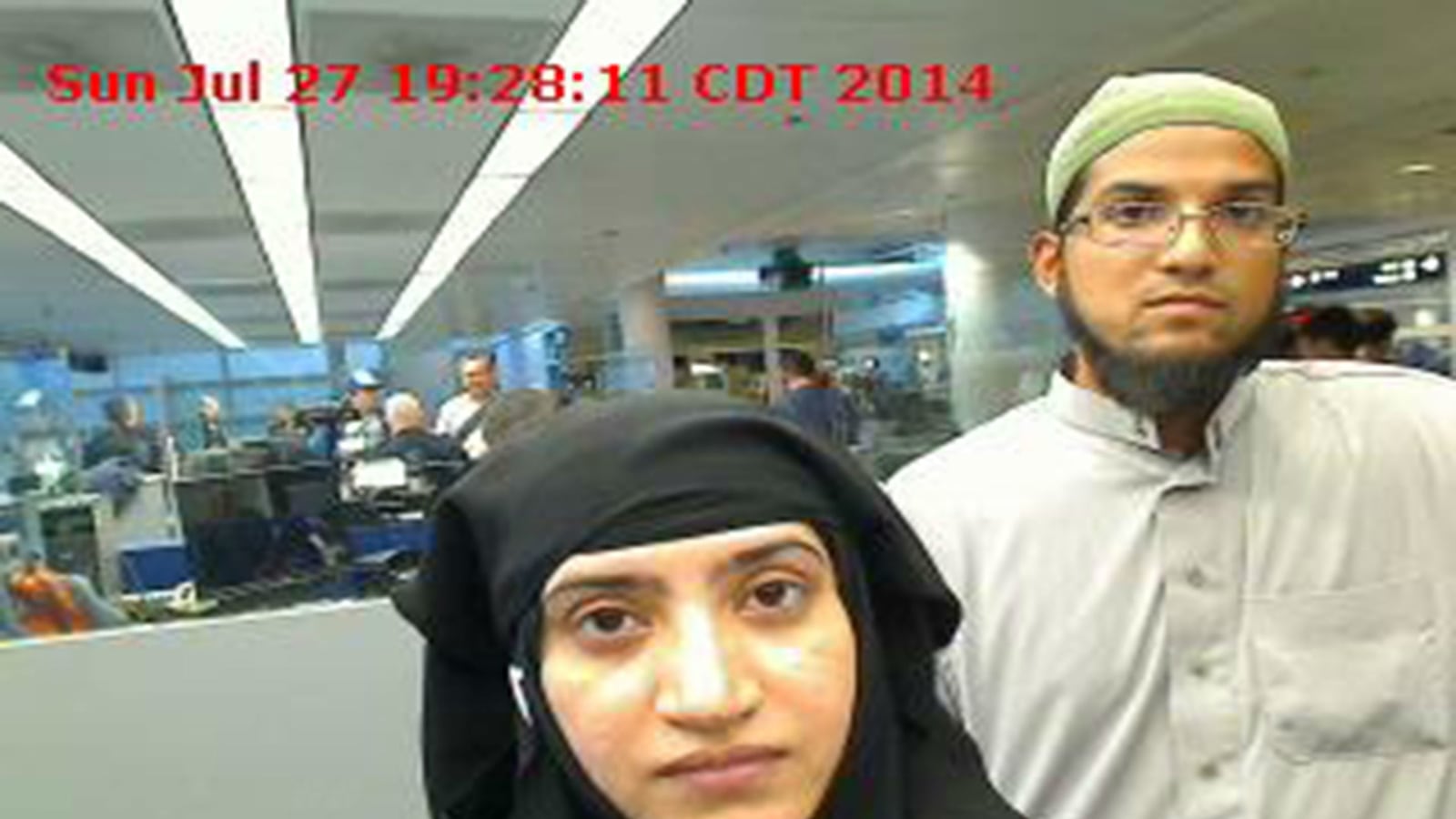 cheats/2015/12/10/extremists-ignored-contact-by-malik/151210-malik-contacted-extremists-cheat_hzfowa