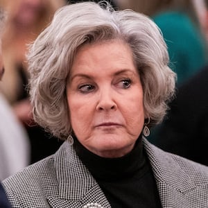 White House Chief of Staff Susie Wiles speaks with fellow attendees during a reception for Sergio Gor, the recently sworn-in U.S. Ambassador to India, at the Kennedy Center in Washington, D.C., U.S., November 10, 2025. REUTERS/Nathan Howard