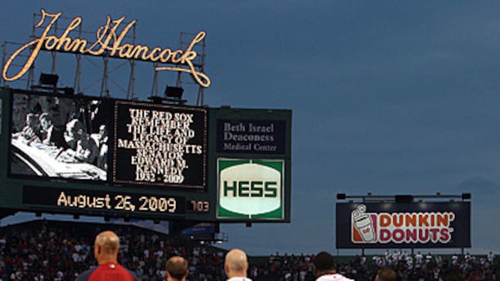cheats/2009/08/27/bostonians-remember-ted/sox_v4byor