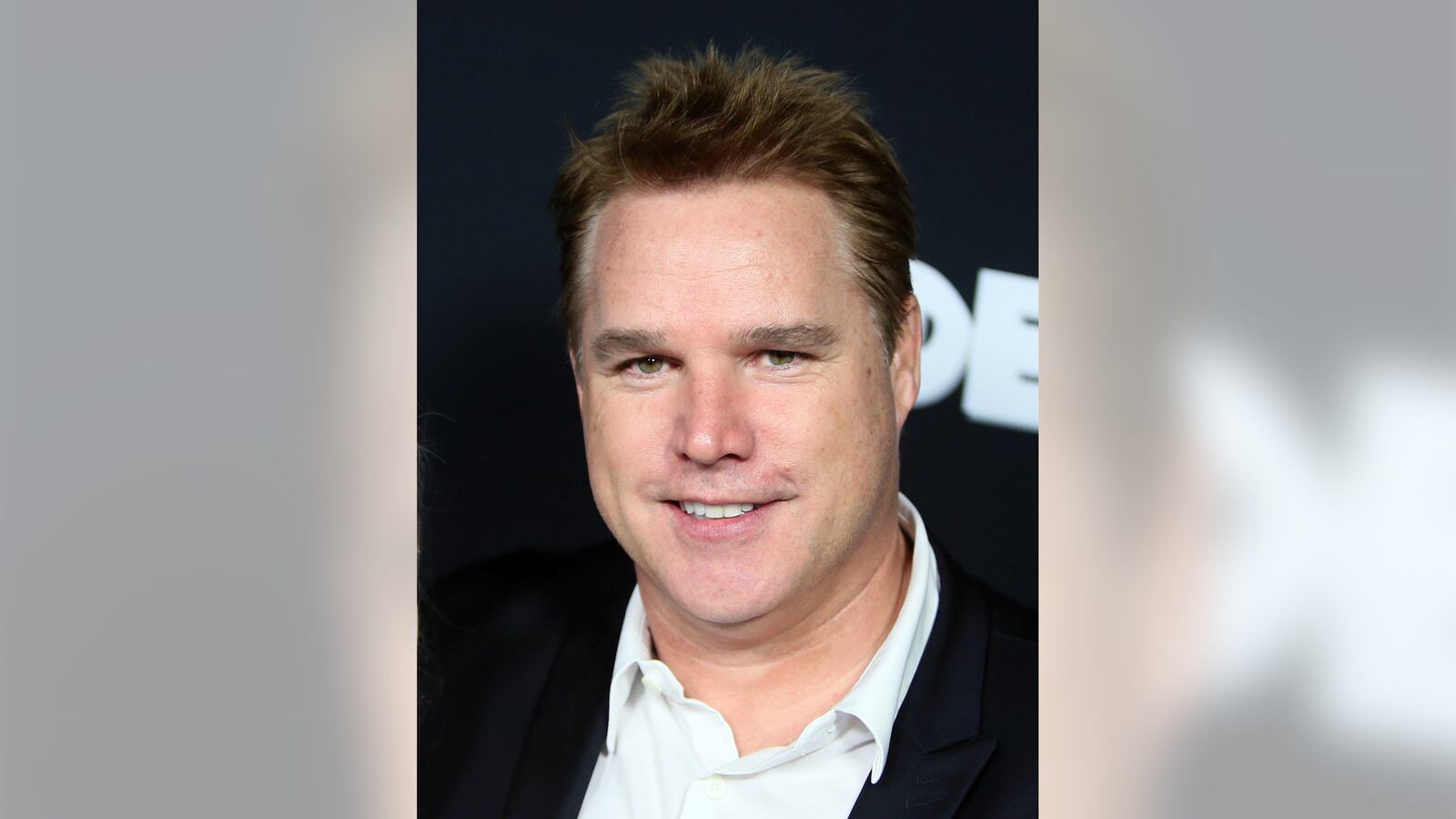 Blank_3000_x_1688_32_nfjz8e