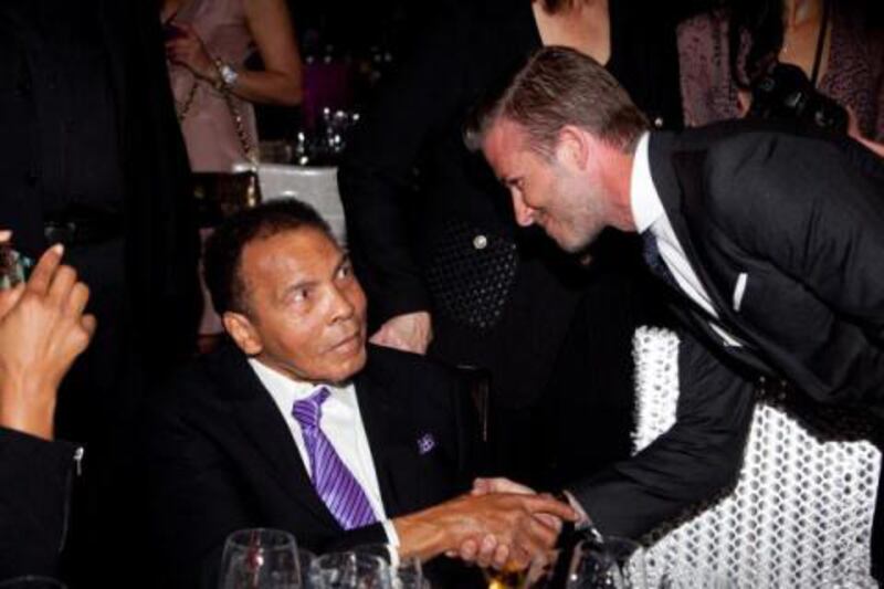 galleries/2012/02/26/rihanna-mariah-carey-and-more-celebrity-twitter-photos/twitpics-1223-david-beckham_eob6v4