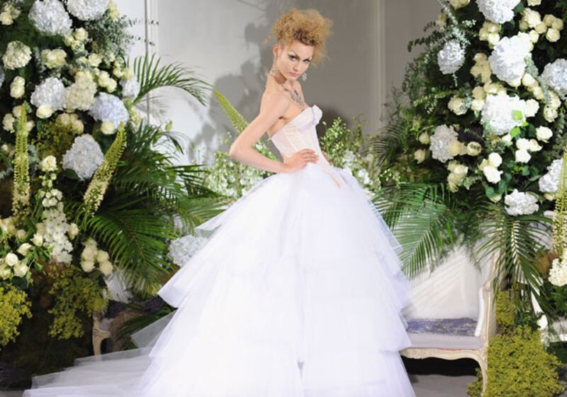 galleries/2009/07/08/bondage-chic/haute-couture-15_nn817y